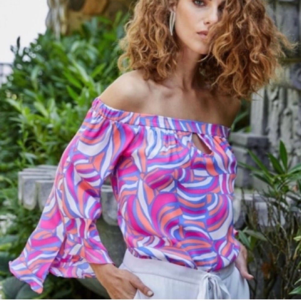 NWOT ❤️SALE❤️ 100% Silk Alice & Trixie/Stitch Fix Top. GORGEOUS COLORS! - Picture 2 of 15